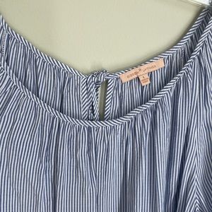 Gibson Latimer blue and white pinstripe tunic with ruffle sleeves